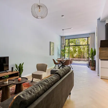 Apartament Stylish Next To The Amstel River- Unit D