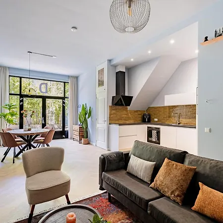 Stylish Next To The Amstel River- Unit D Amsterdam